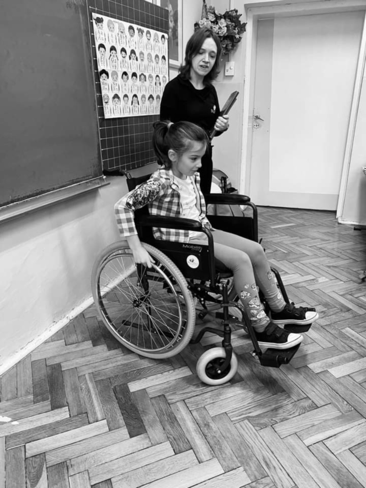 Okładka albumu 09.10.2023 r. - uczniowie klasy 2 Szkoły Podstawowej nr 27 w Sosnowcu